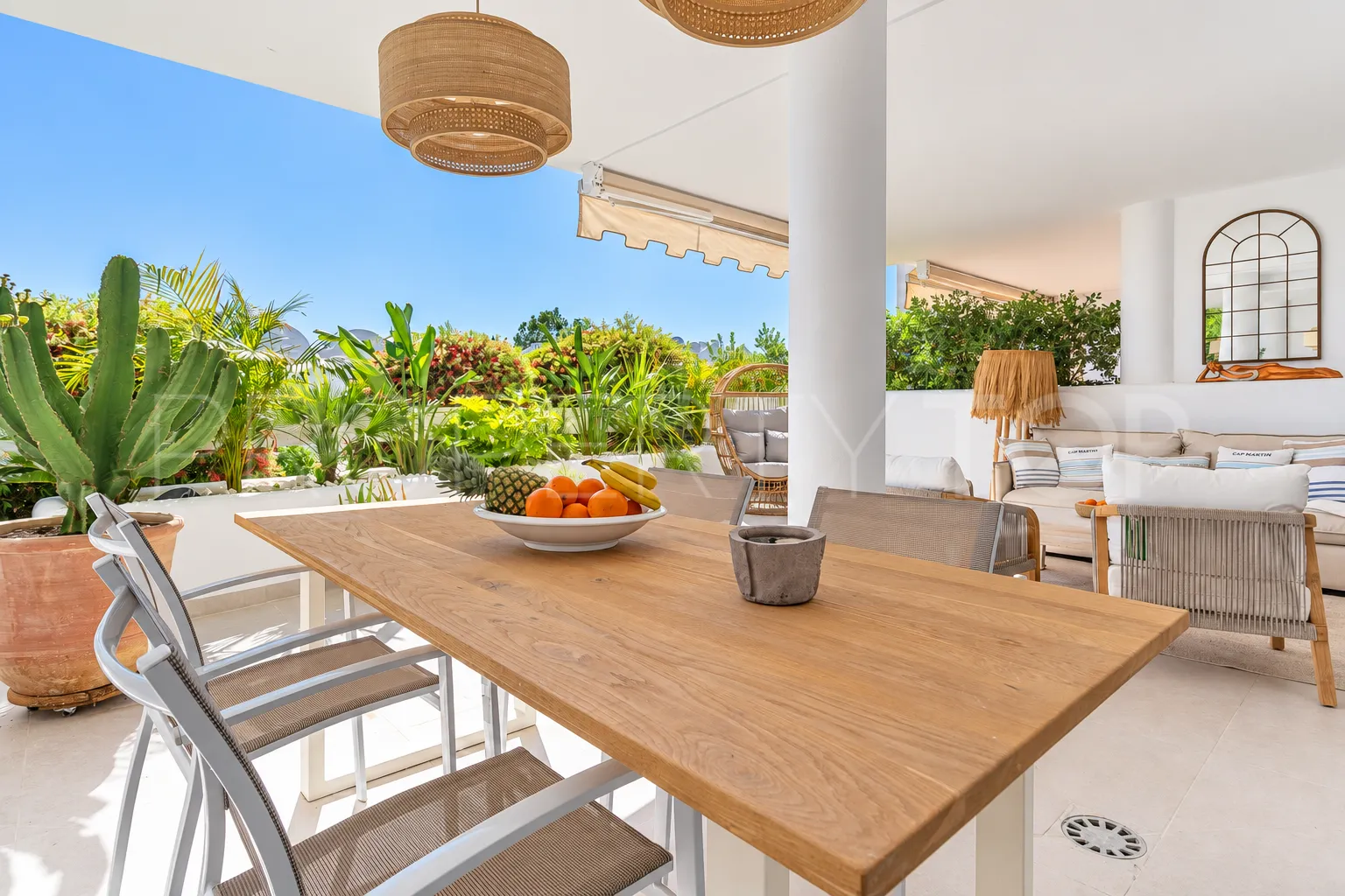 Se vende apartamento en Aloha Mirasierra