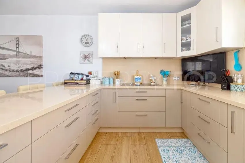 Semi detached house with 6 bedrooms for sale in San Pedro de Alcantara