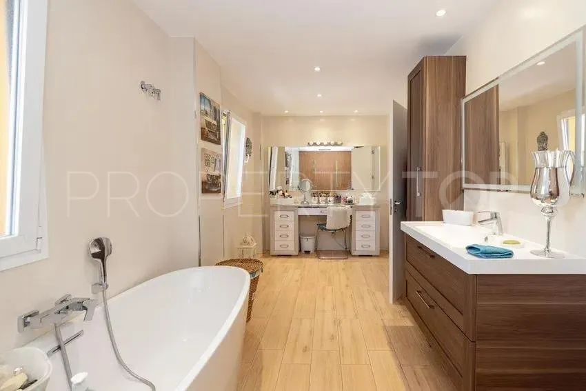 Semi detached house with 6 bedrooms for sale in San Pedro de Alcantara