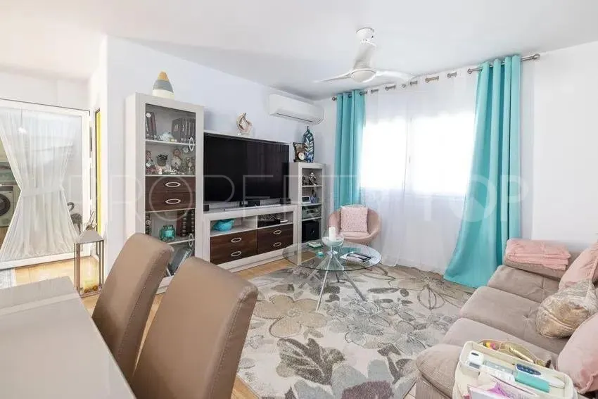 Semi detached house with 6 bedrooms for sale in San Pedro de Alcantara