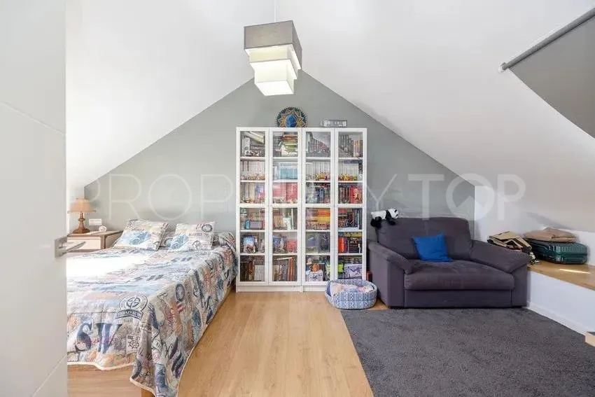 Semi detached house with 6 bedrooms for sale in San Pedro de Alcantara