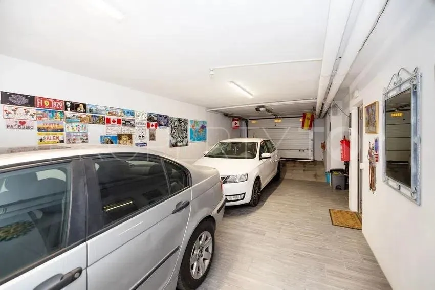 Semi detached house with 6 bedrooms for sale in San Pedro de Alcantara