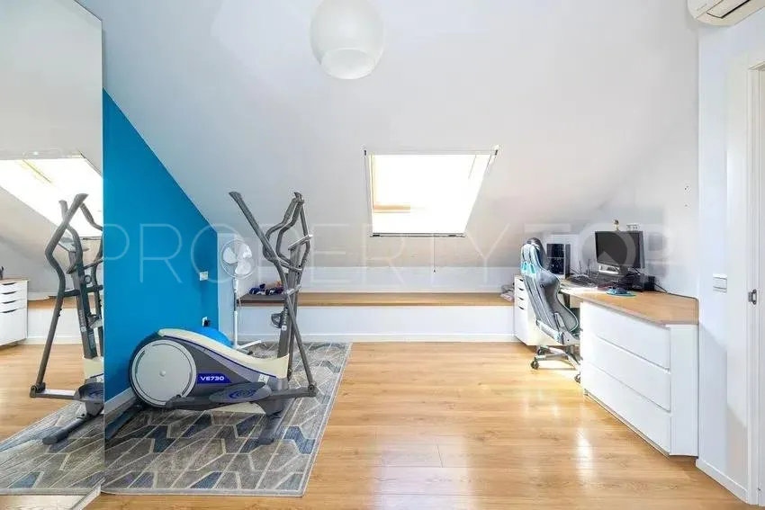 Semi detached house with 6 bedrooms for sale in San Pedro de Alcantara