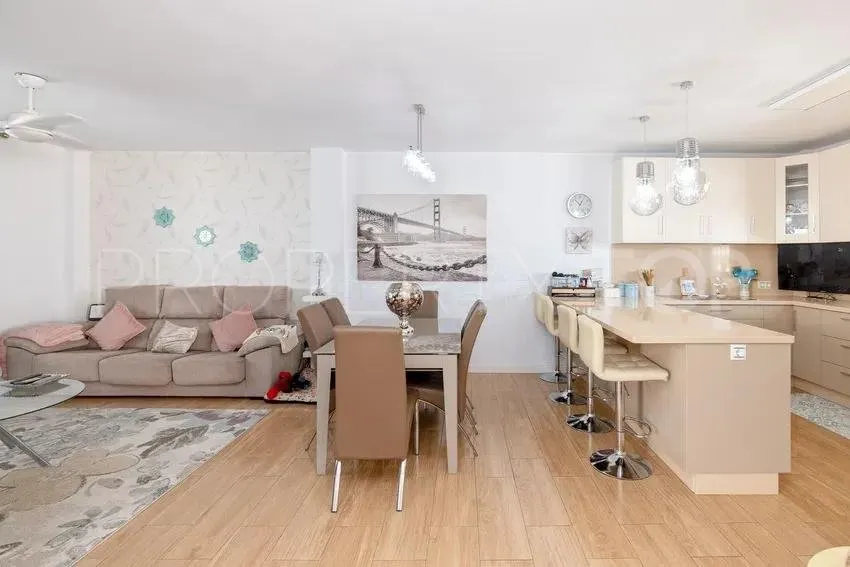 Semi detached house with 6 bedrooms for sale in San Pedro de Alcantara