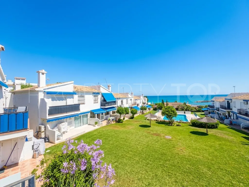 Apartment for sale in El Faro de Calaburras with 2 bedrooms