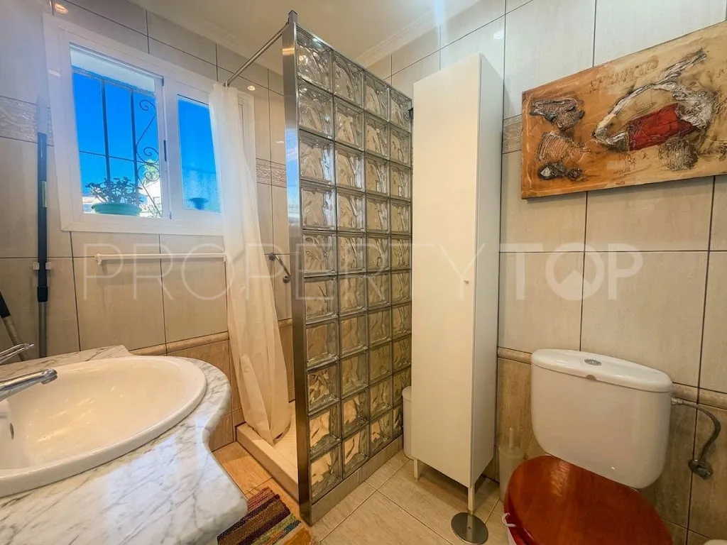 Apartment for sale in El Faro de Calaburras with 2 bedrooms