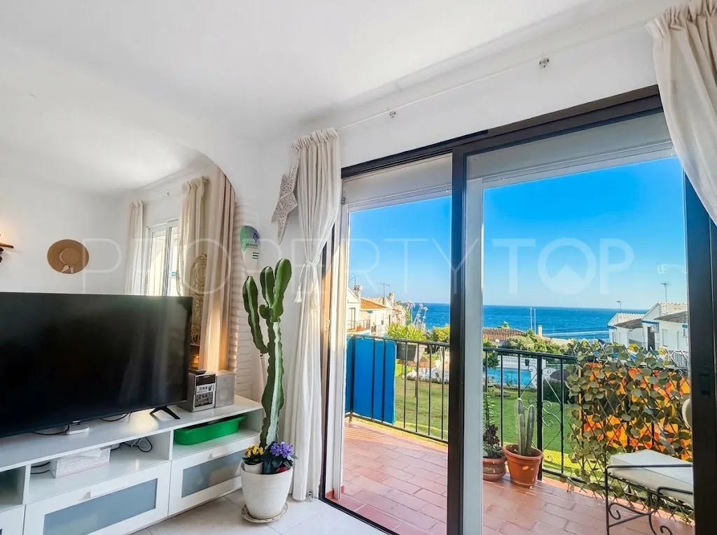 Apartment for sale in El Faro de Calaburras with 2 bedrooms