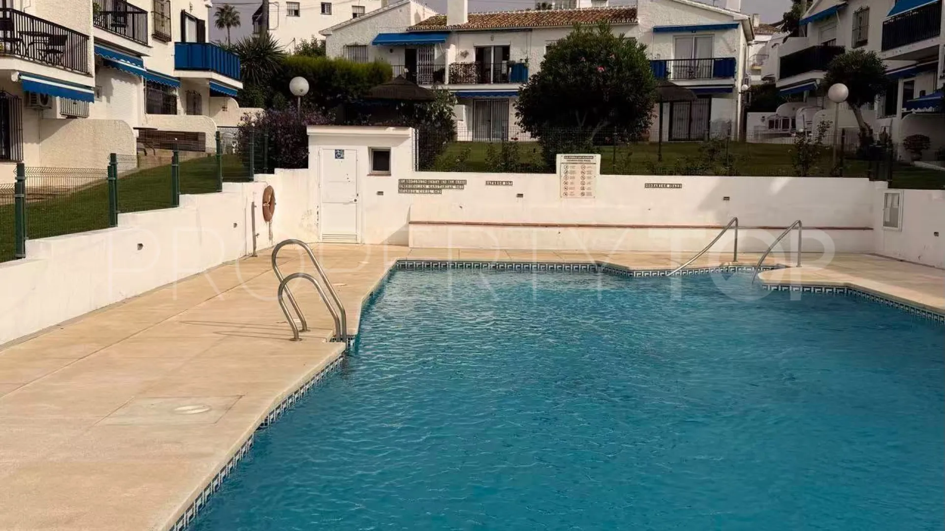 Apartment for sale in El Faro de Calaburras with 2 bedrooms