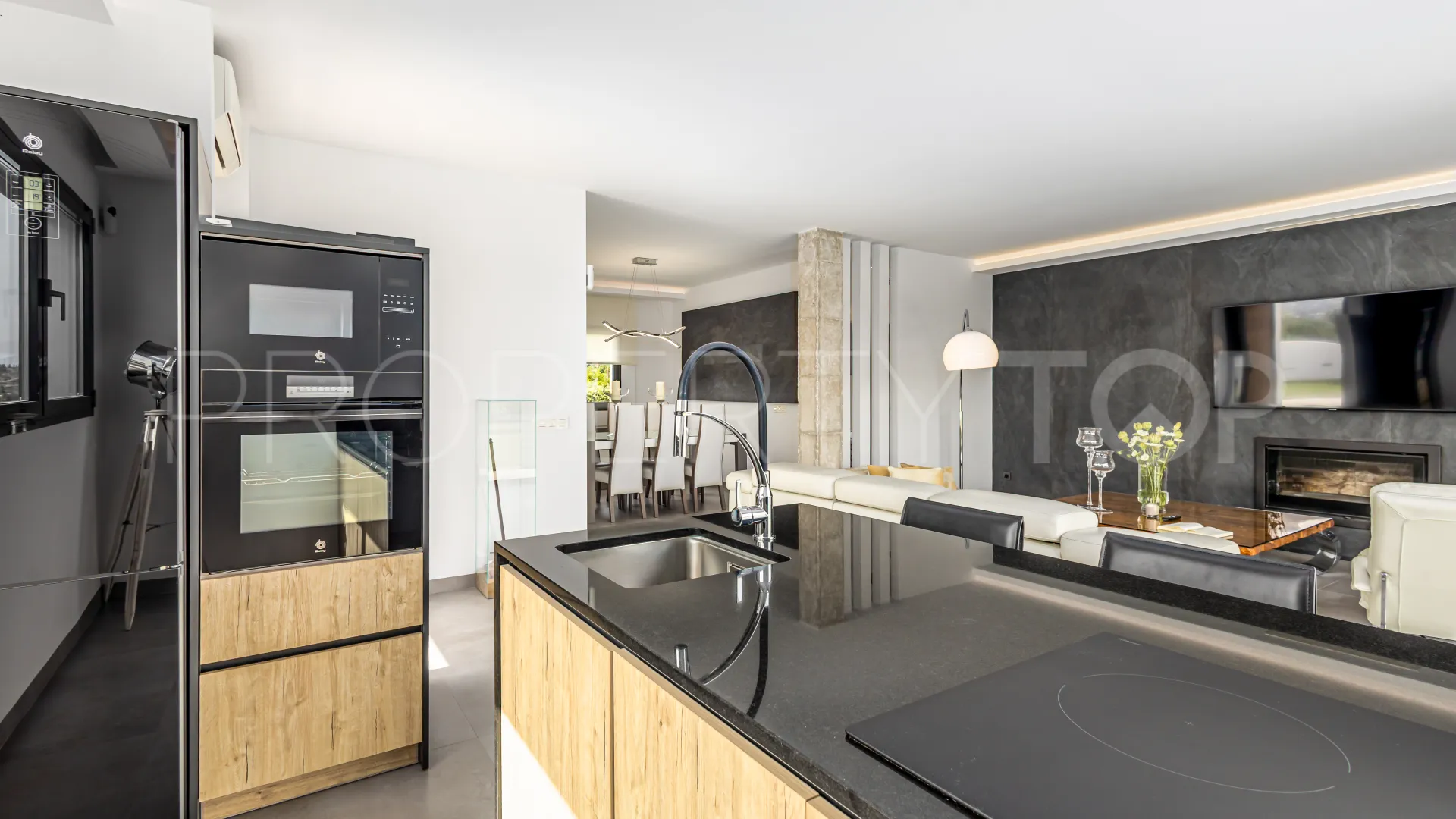For sale villa with 3 bedrooms in Alhaurin el Grande