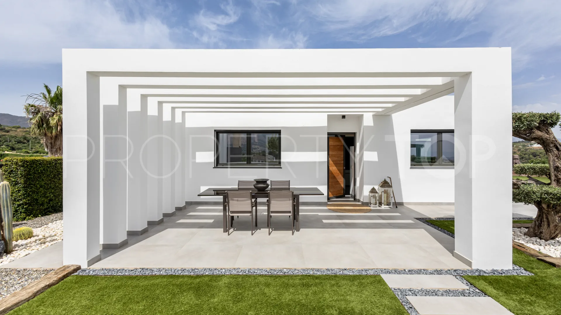 For sale villa with 3 bedrooms in Alhaurin el Grande