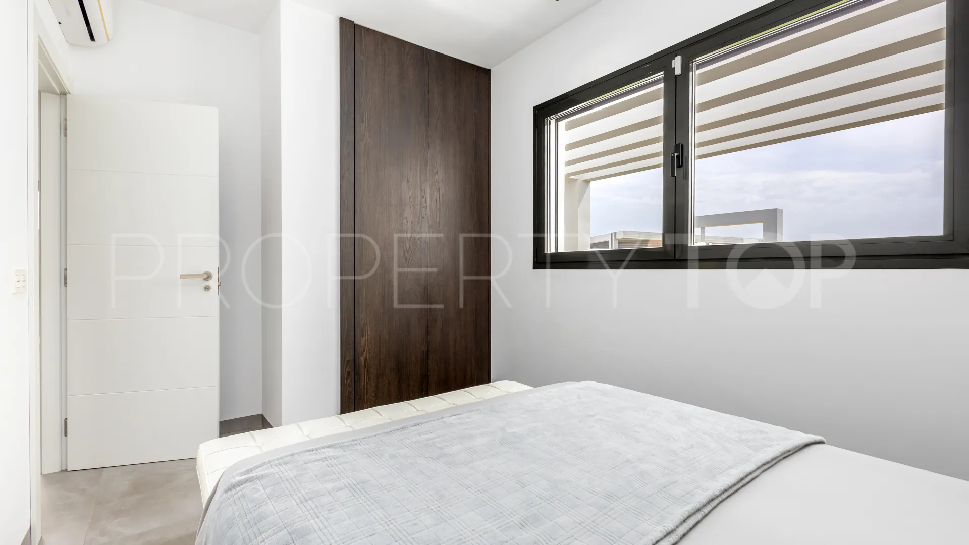 For sale villa with 3 bedrooms in Alhaurin el Grande