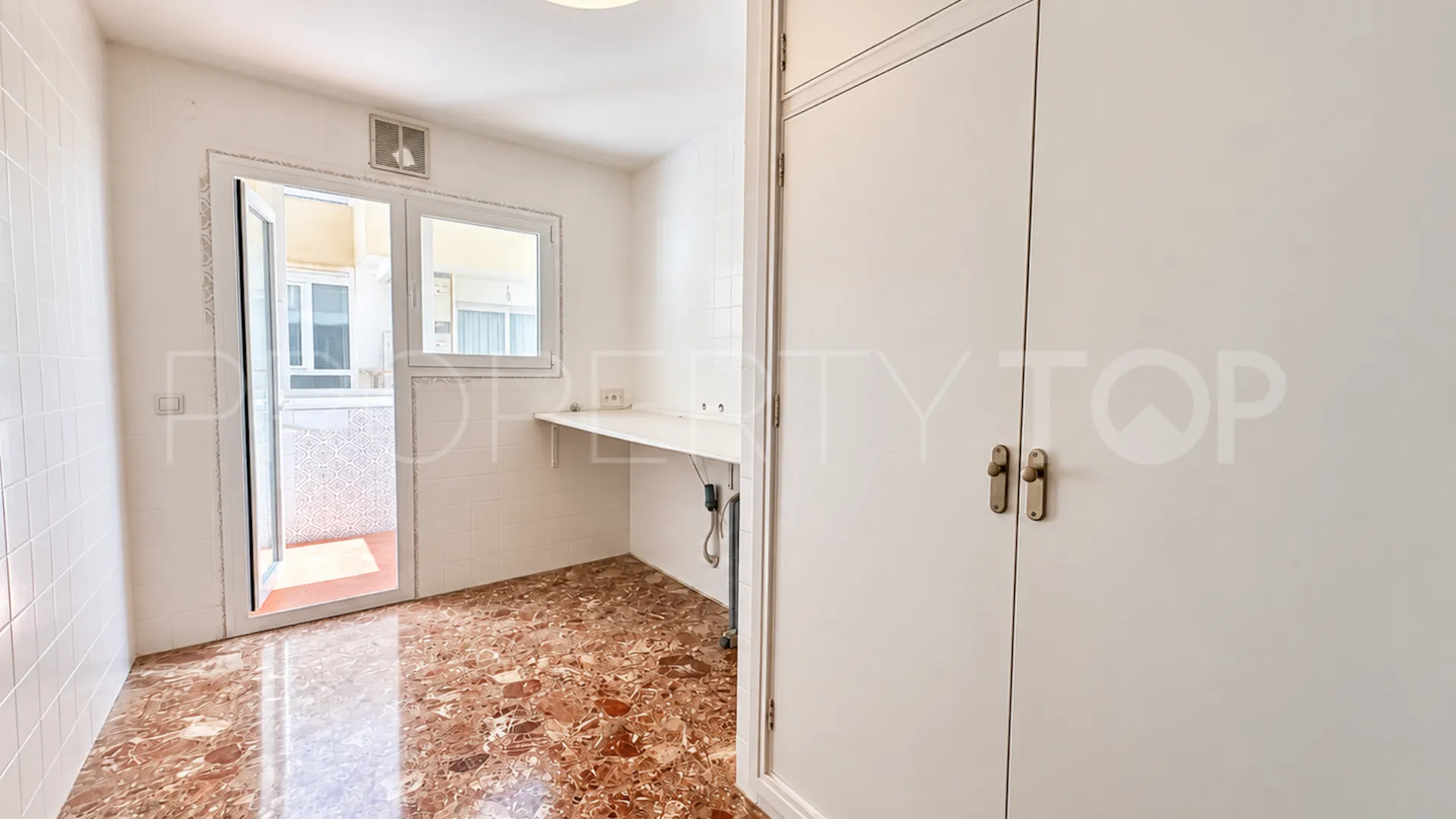 3 bedrooms apartment in Fuengirola for sale