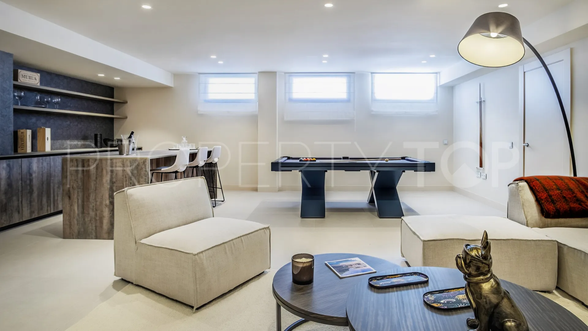4 bedrooms Estepona East villa for sale