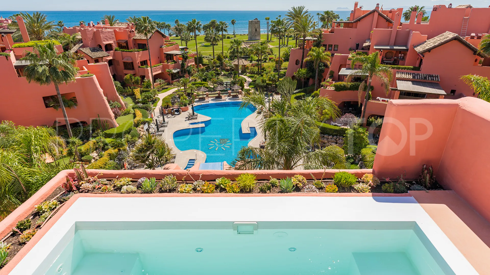 3 bedrooms Estepona East duplex penthouse for sale