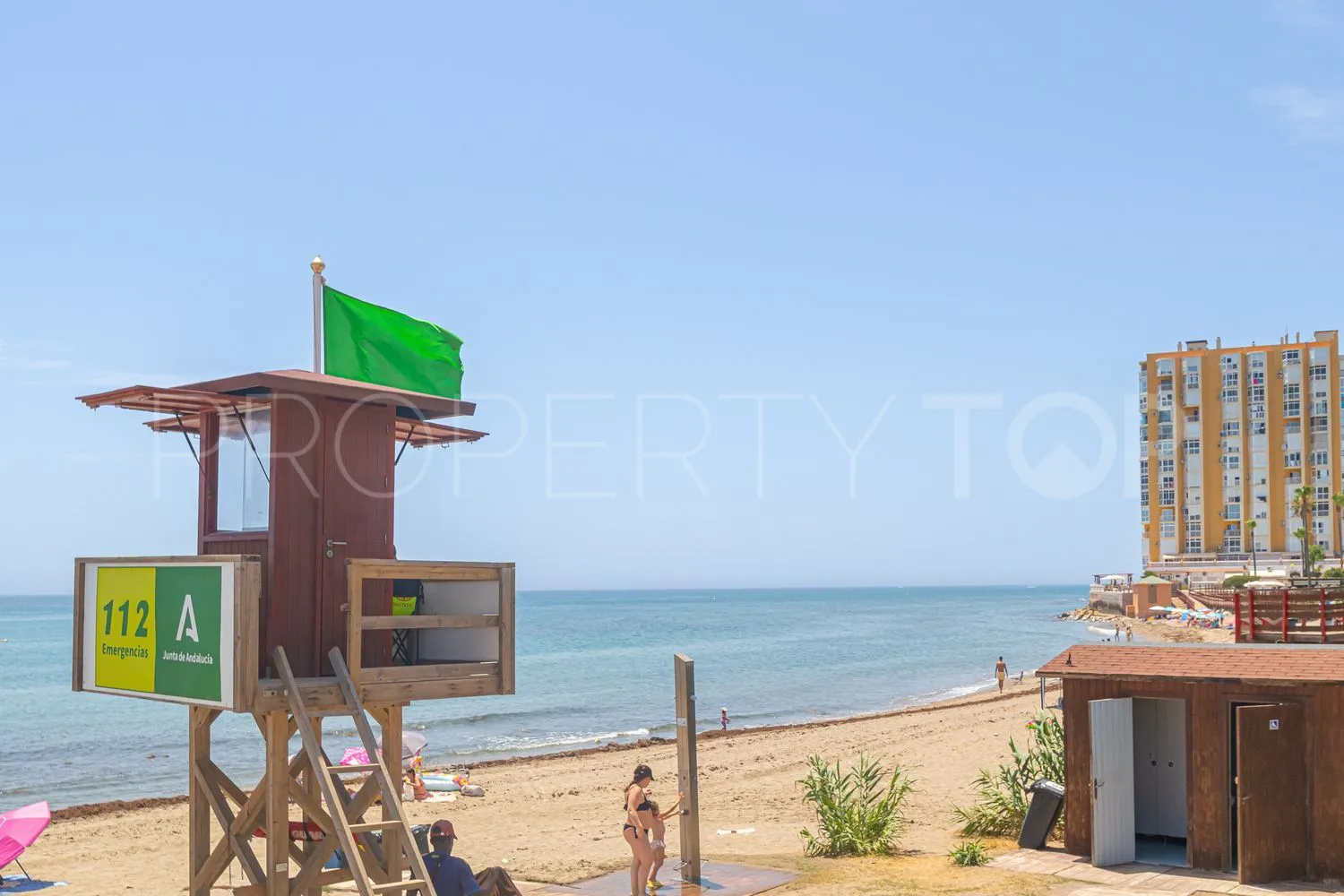 Comprar apartamento de 2 dormitorios en Calahonda