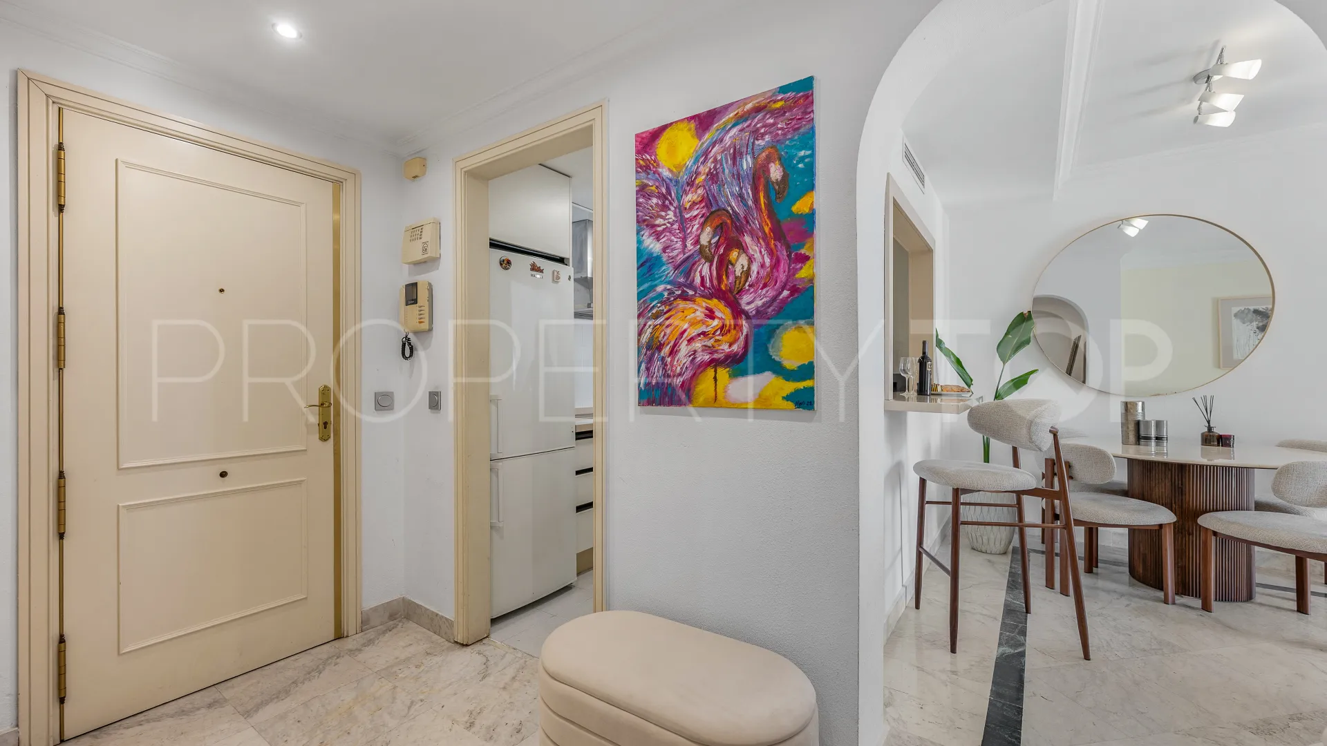 Marina Banus, apartamento en venta