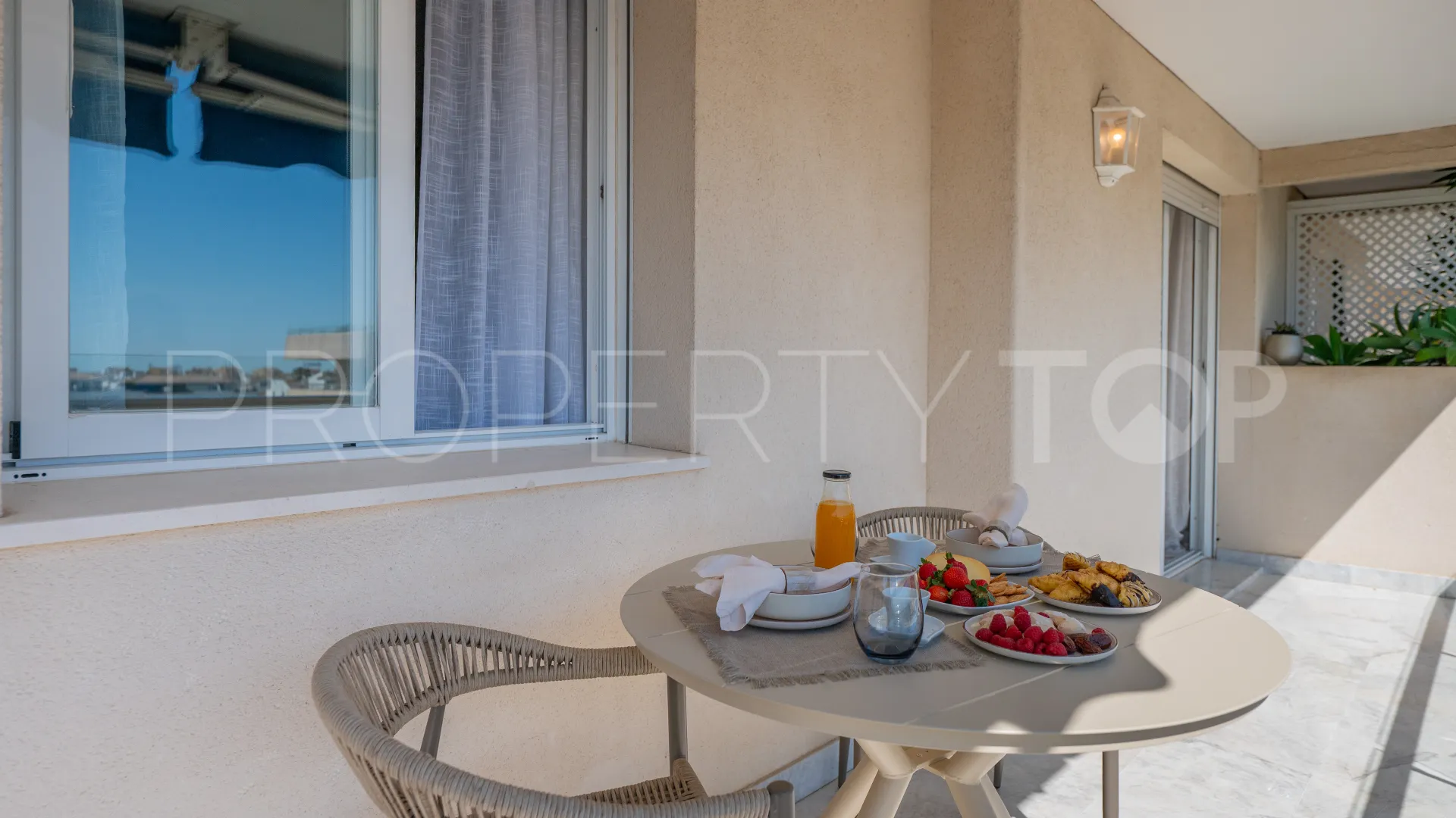 Marina Banus, apartamento en venta