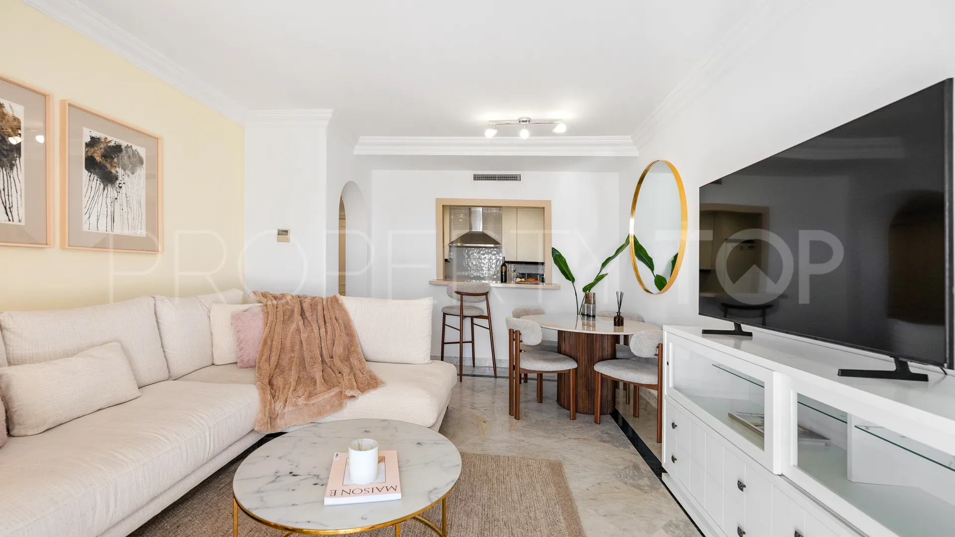 Marina Banus, apartamento en venta