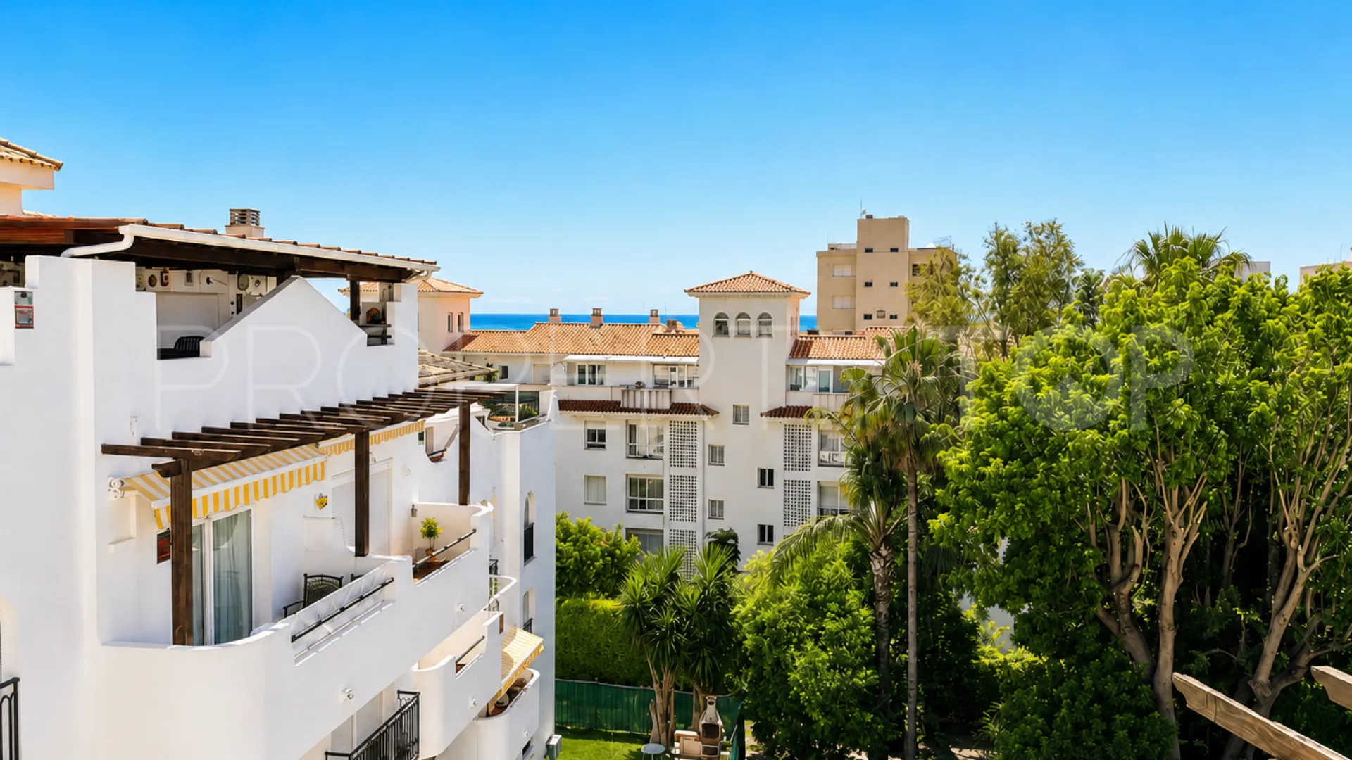 La Carihuela, atico duplex con 3 dormitorios en venta