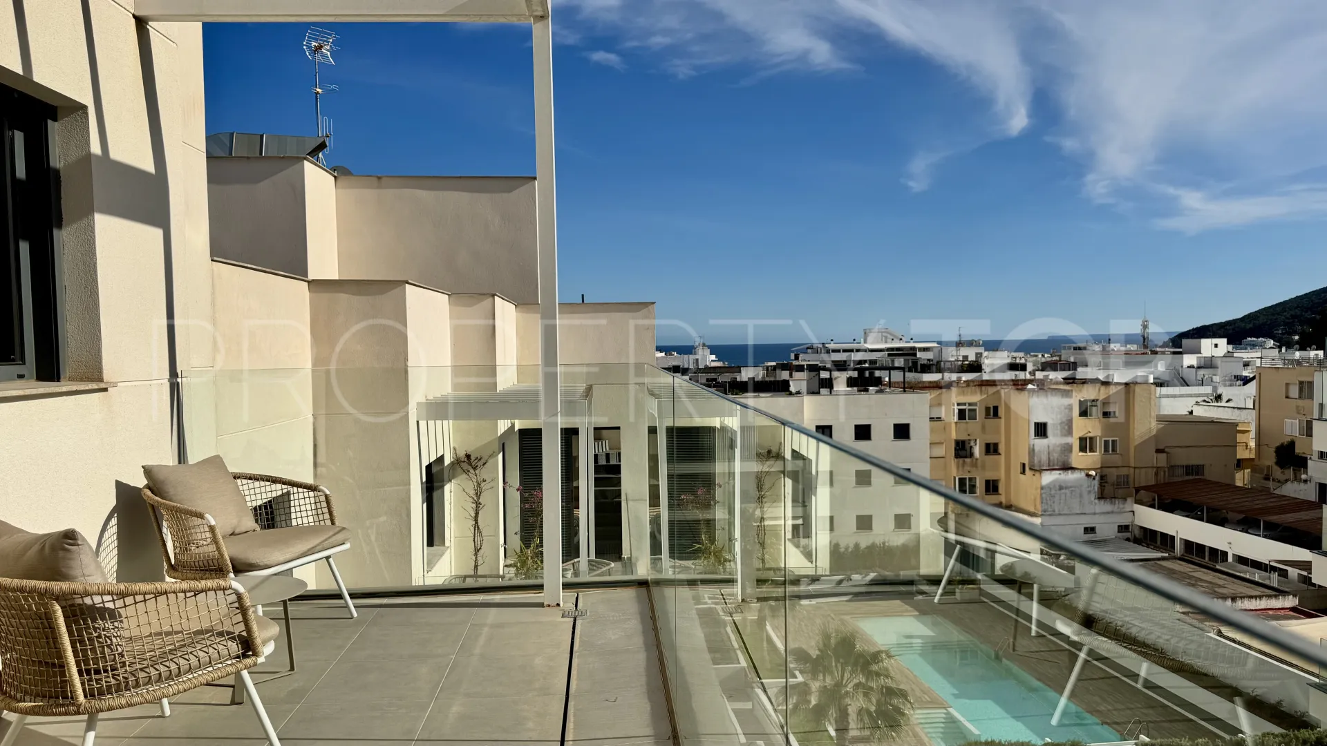 Santa Eulalia del Río, Ático con 2 dormitorios a la venta