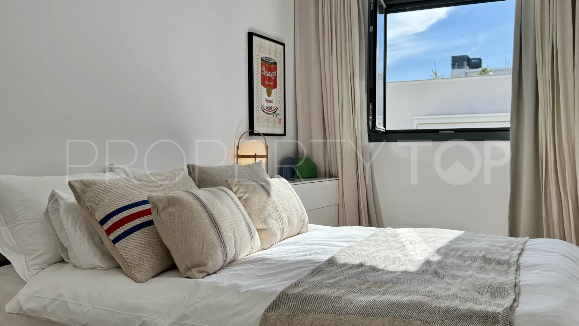 Santa Eulalia del Río, Ático con 2 dormitorios a la venta