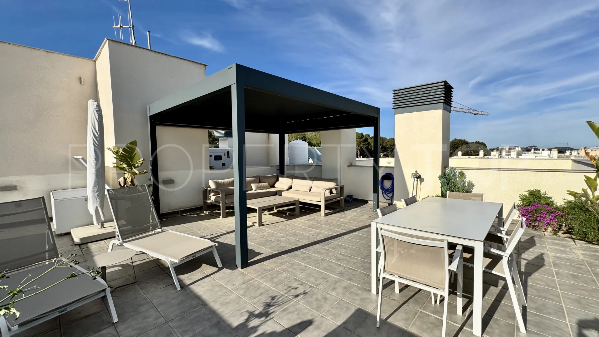 Santa Eulalia del Río, Ático con 2 dormitorios a la venta