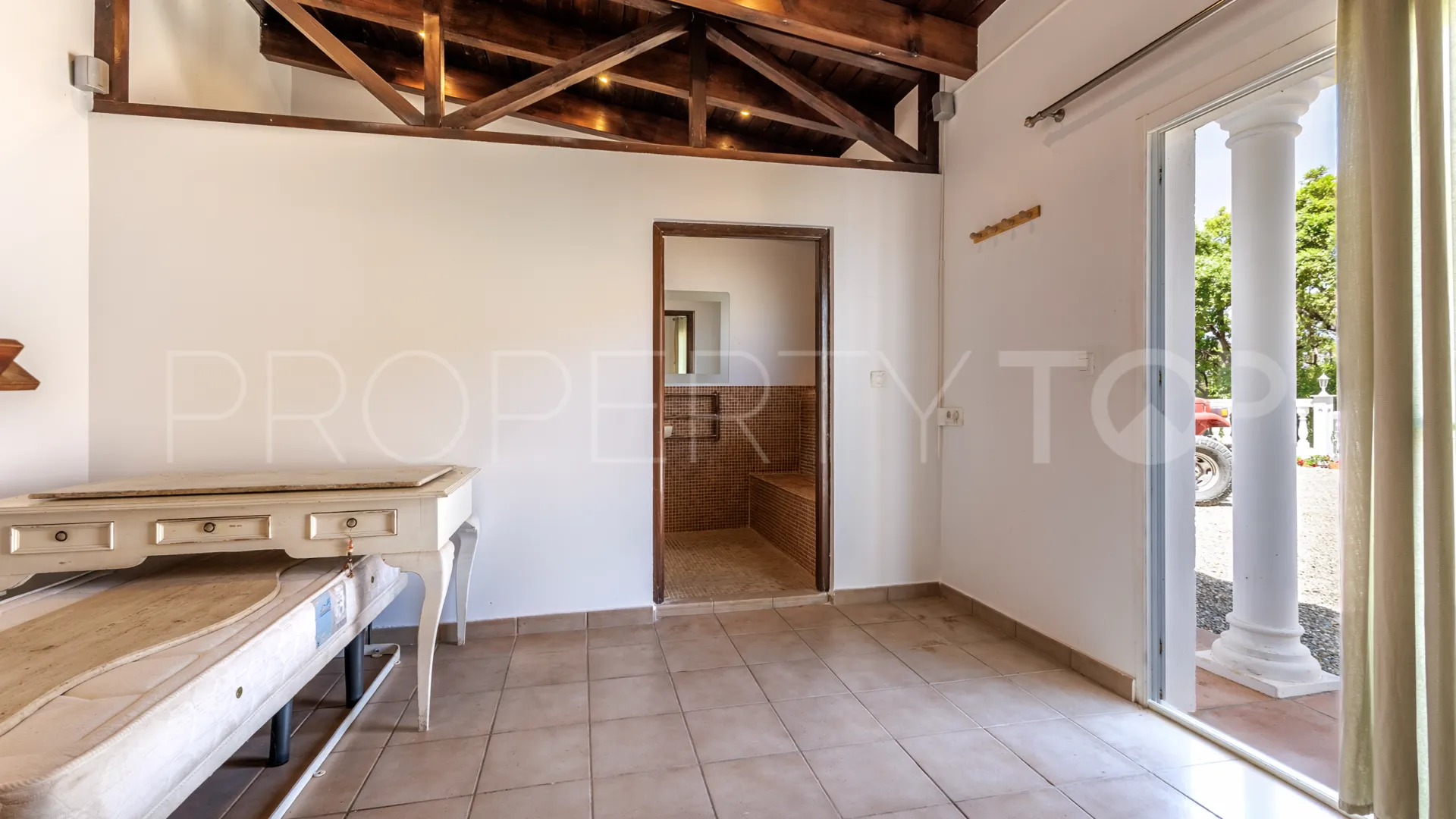 Coin villa for sale