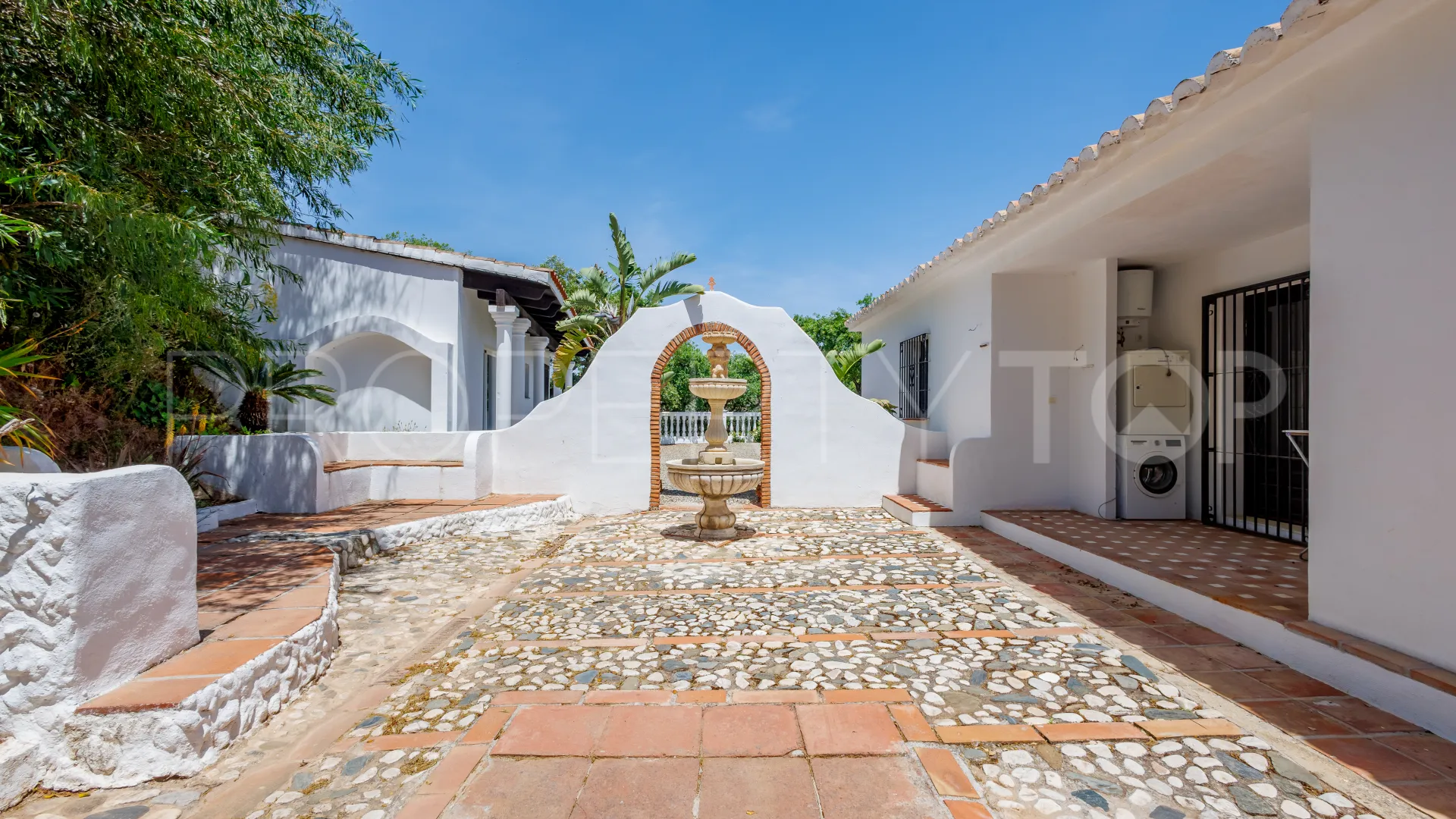 Coin villa for sale