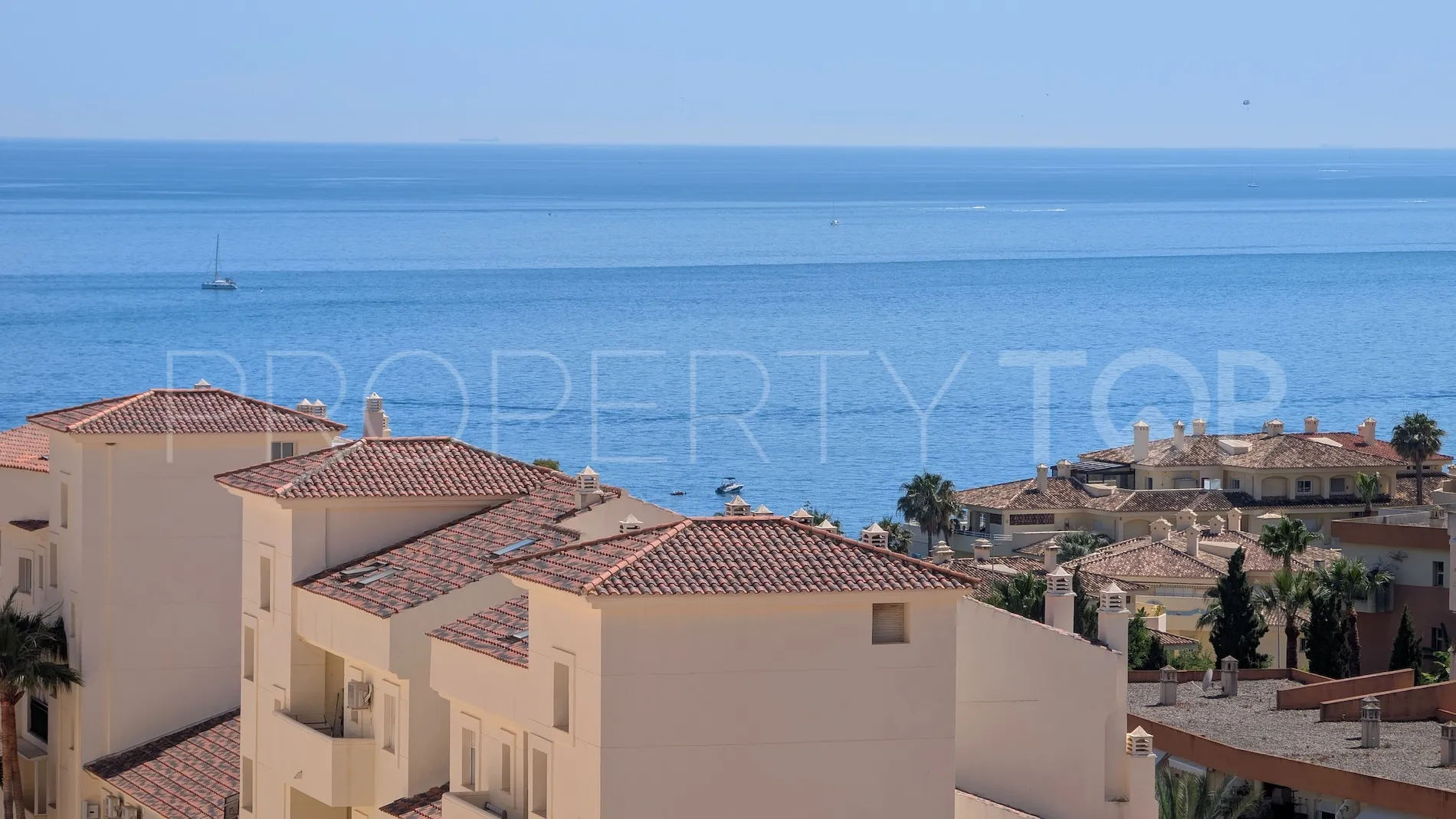 Buy apartment in Torrequebrada