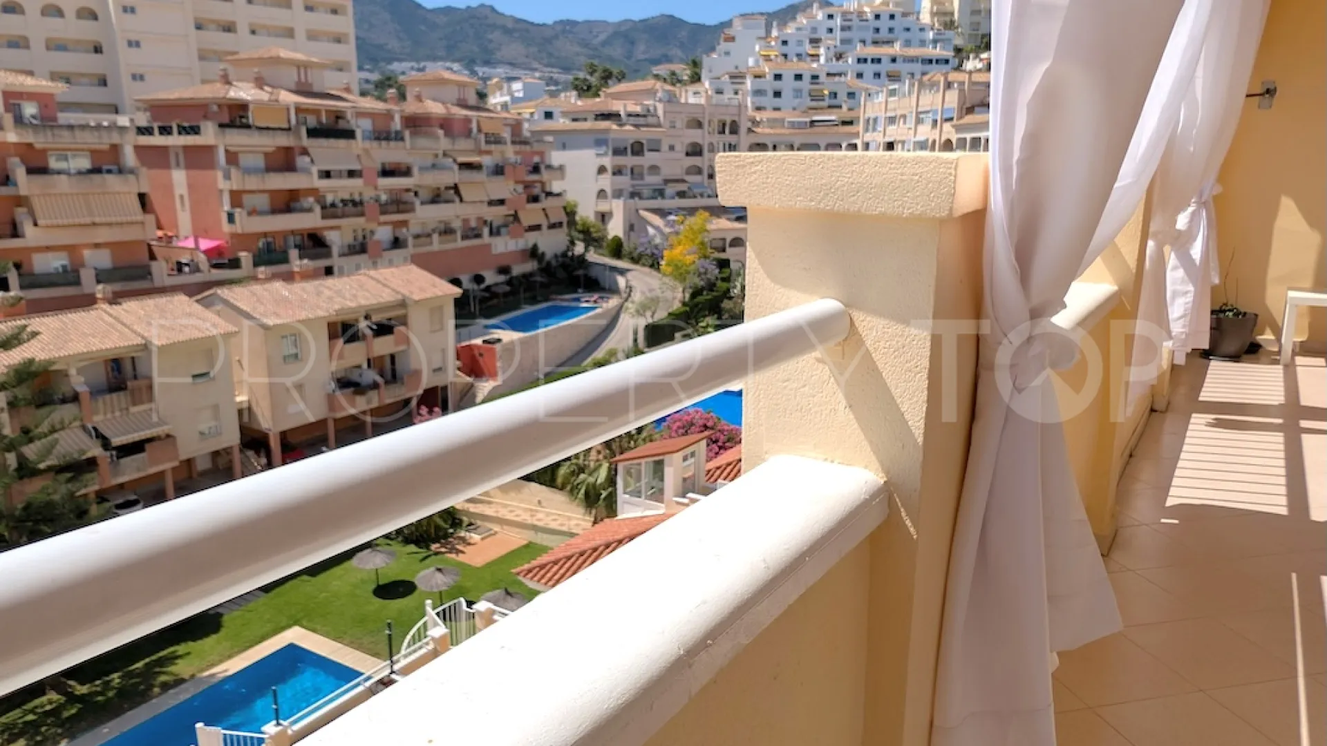 Buy apartment in Torrequebrada