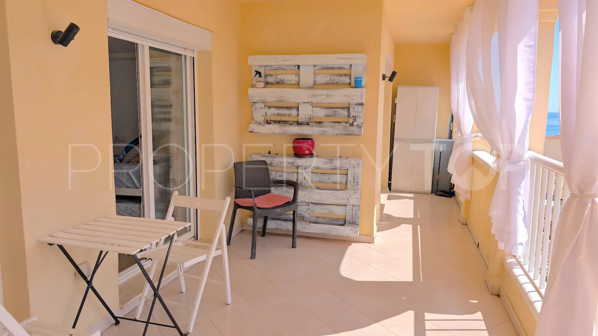 Buy apartment in Torrequebrada