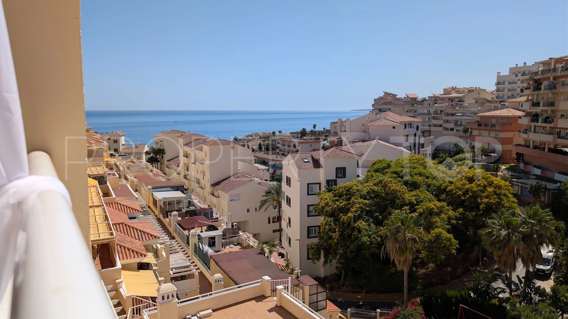 Buy apartment in Torrequebrada