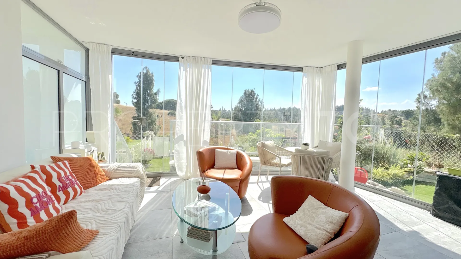 Comprar apartamento planta baja en El Chaparral