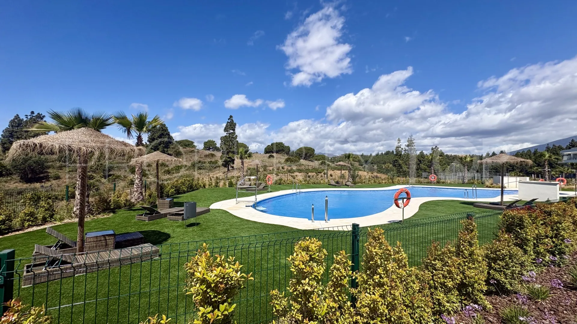 Comprar apartamento planta baja en El Chaparral