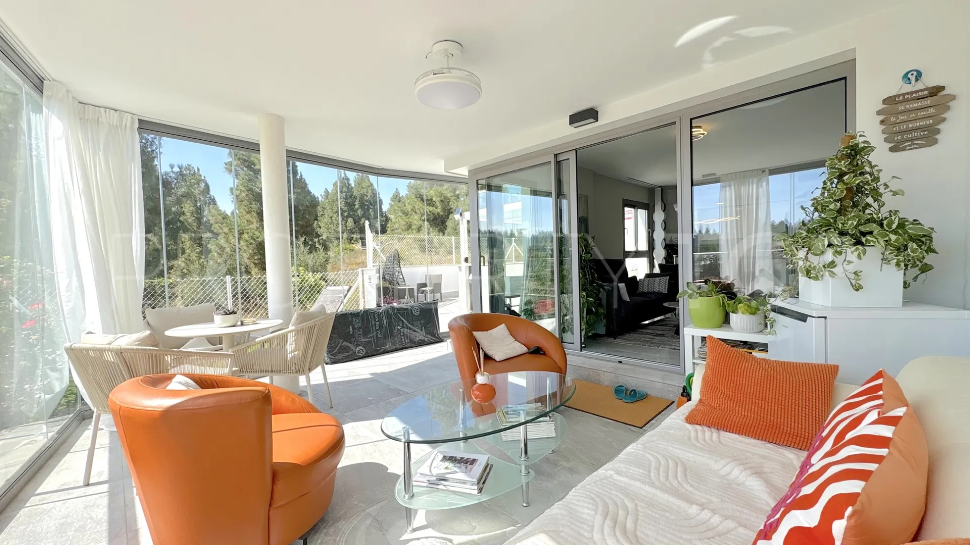 Comprar apartamento planta baja en El Chaparral