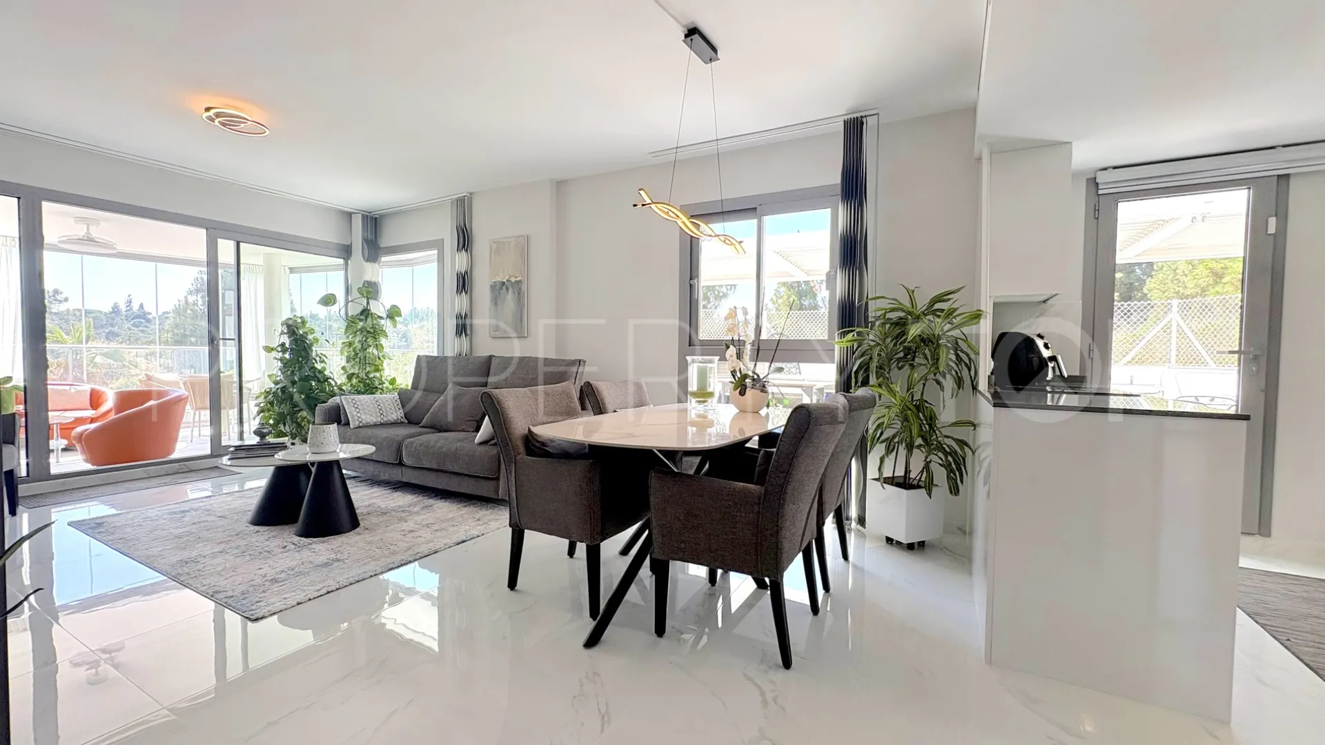 Comprar apartamento planta baja en El Chaparral