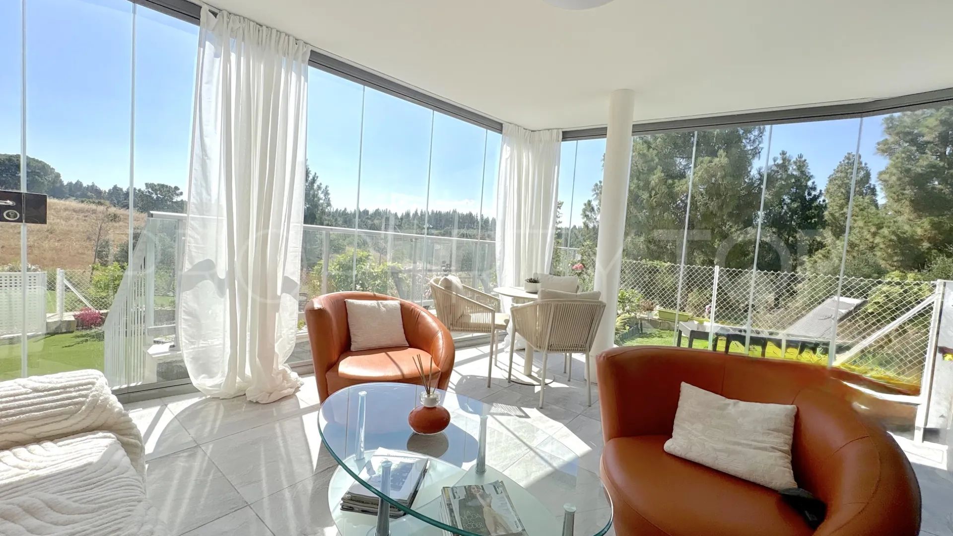 Comprar apartamento planta baja en El Chaparral