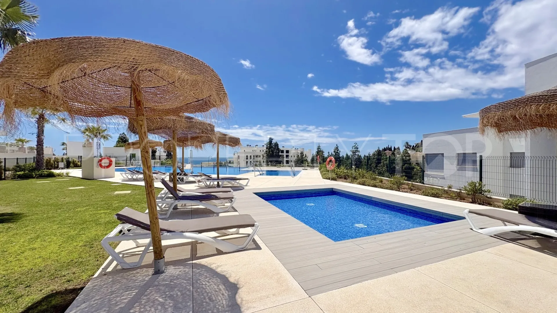 Comprar apartamento planta baja en El Chaparral