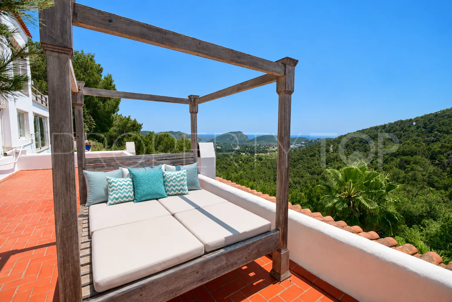 For sale 3 bedrooms house in Santa Eulalia del Río