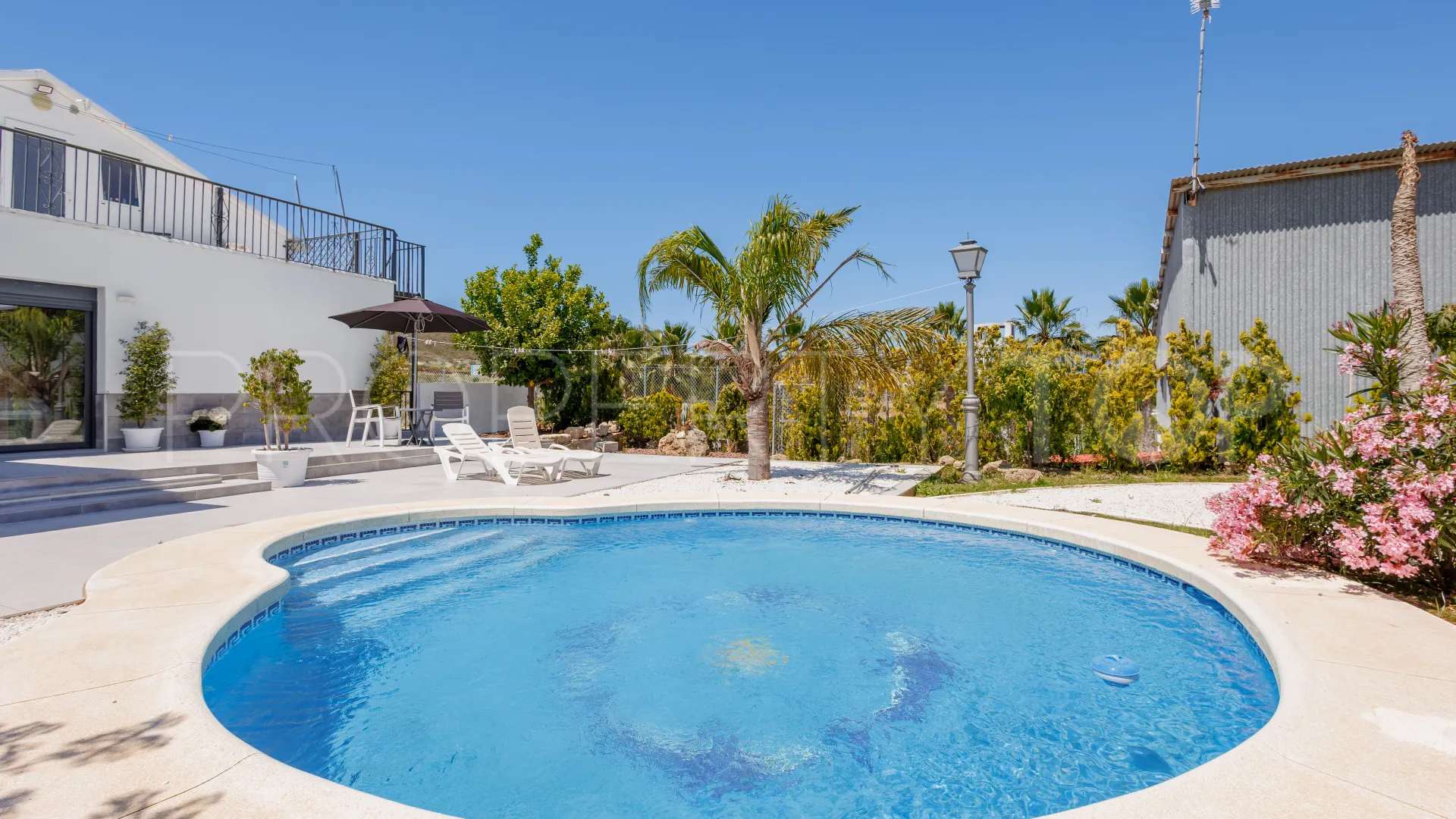 Villa in Coin for sale