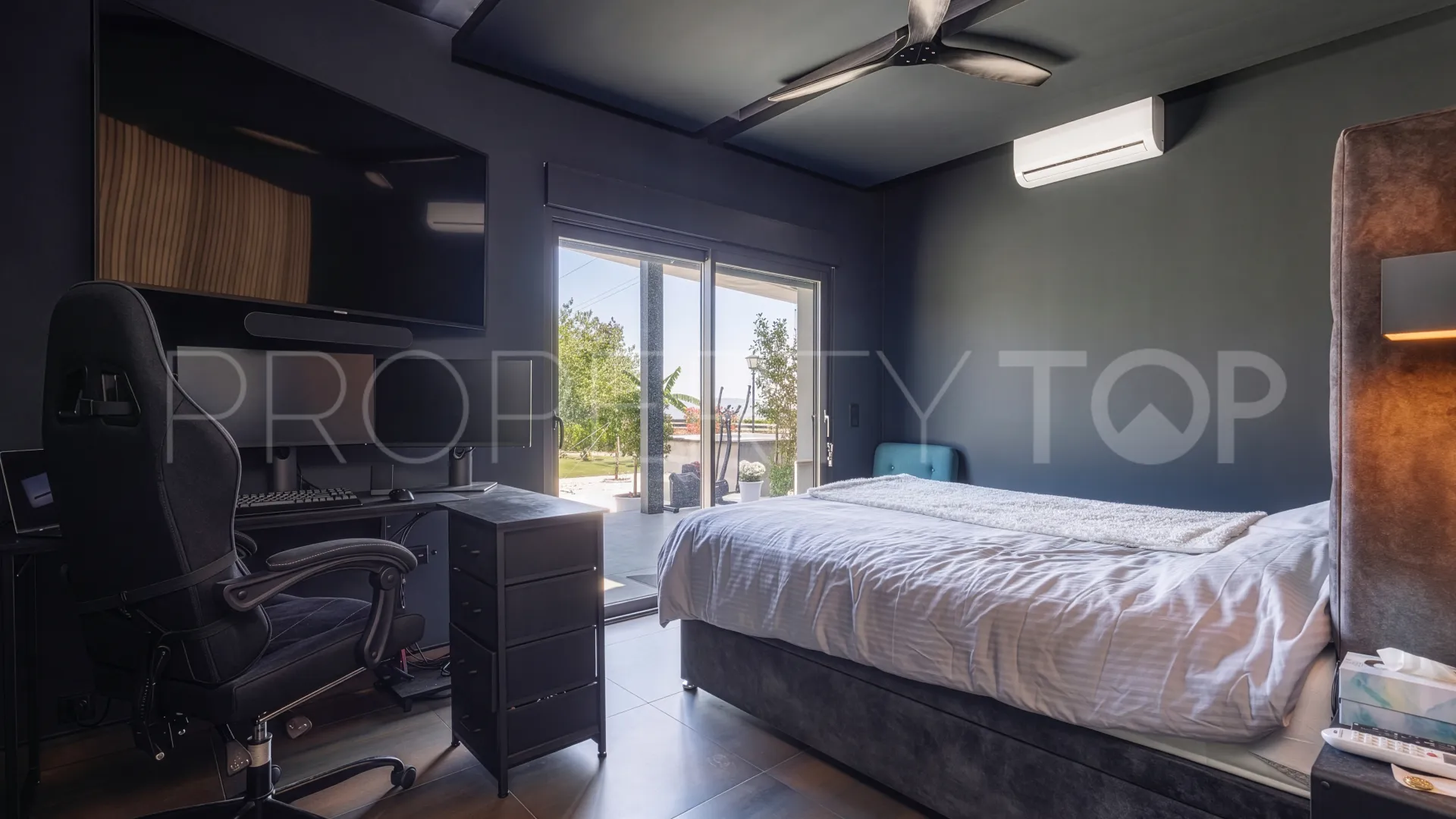 Villa in Coin for sale