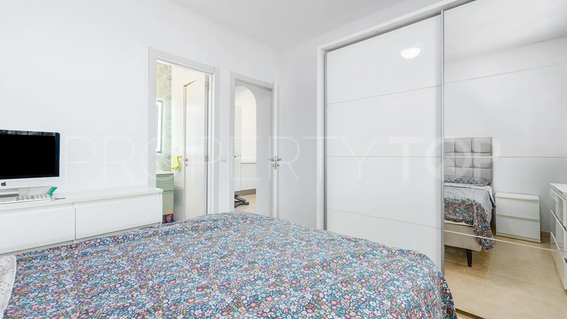 Villa in Coin for sale