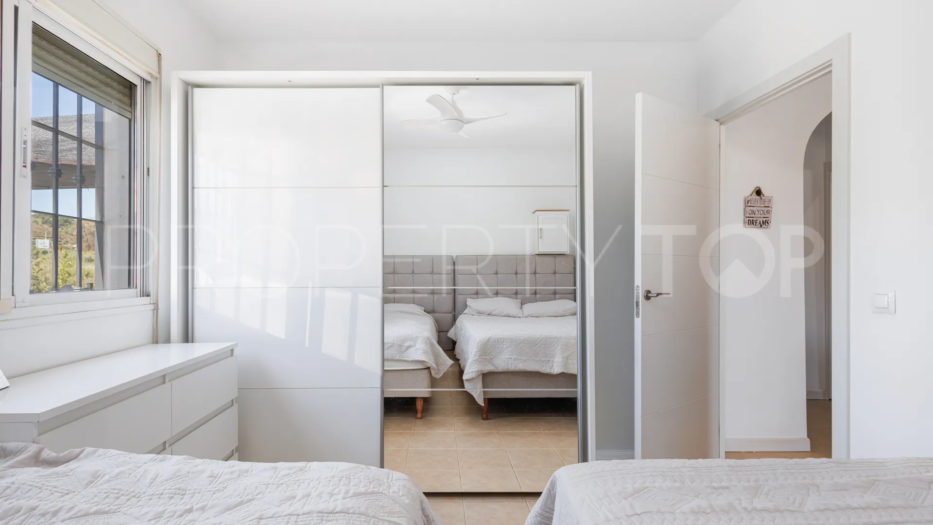 Villa in Coin for sale