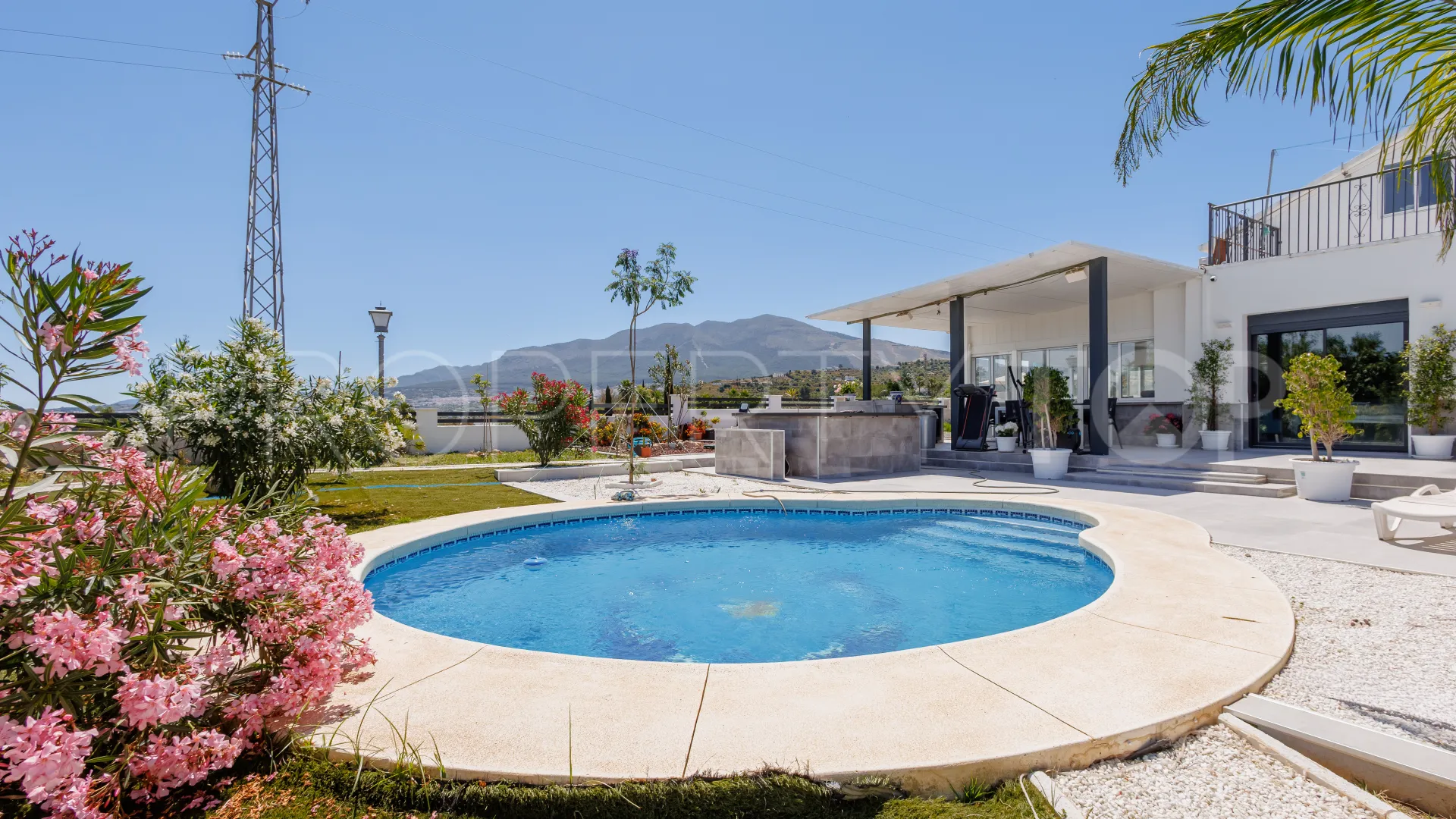 Villa in Coin for sale