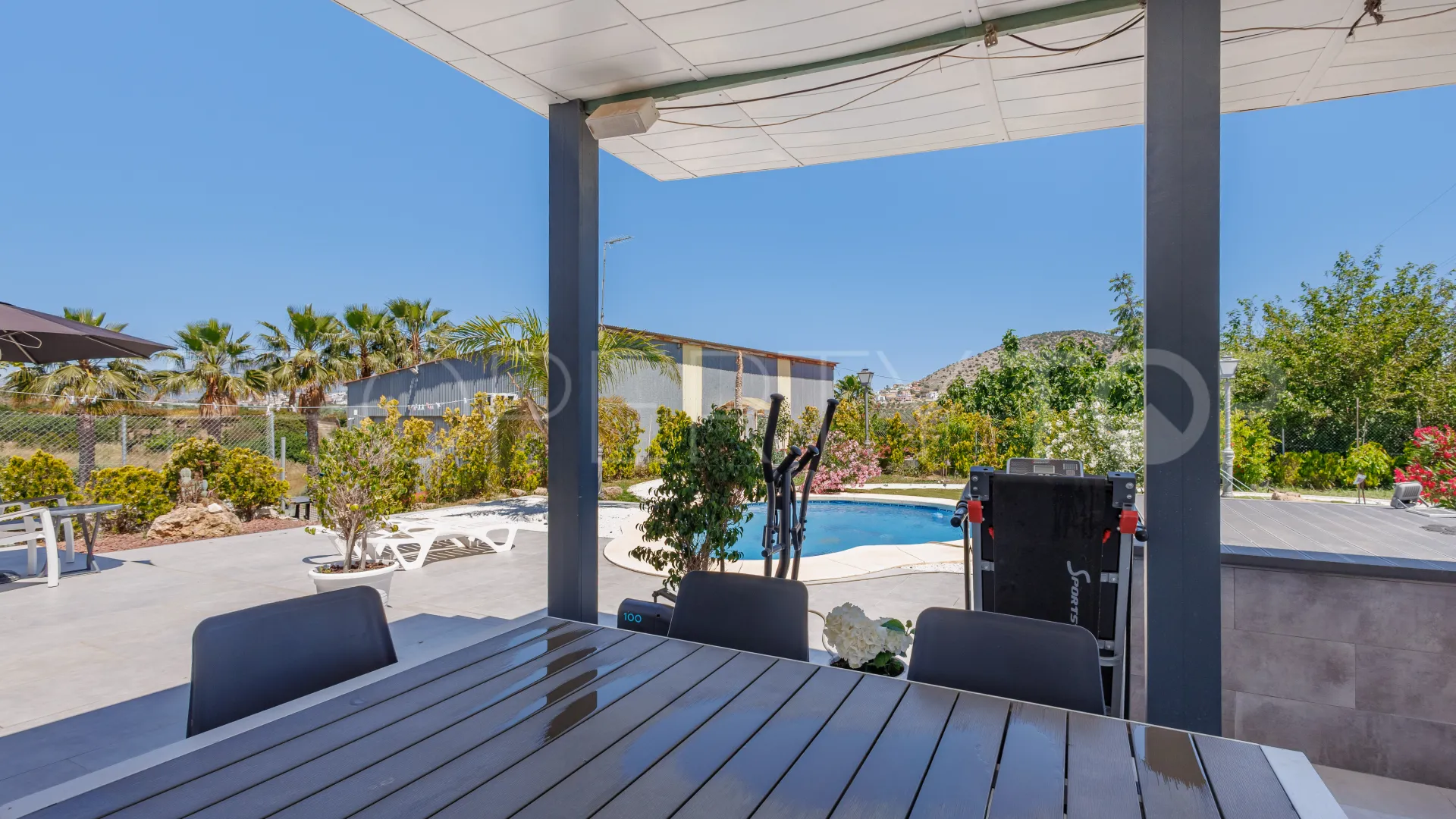 Villa in Coin for sale
