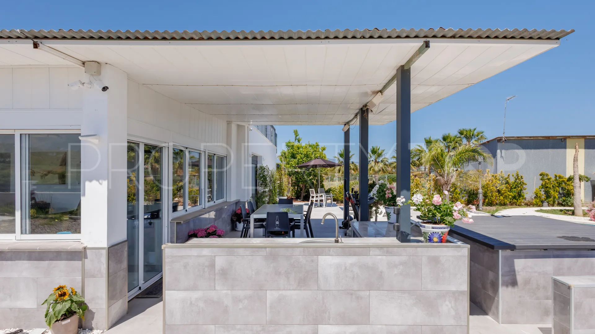 Villa in Coin for sale