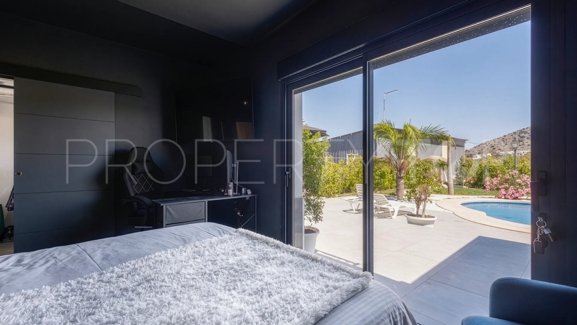 Villa in Coin for sale