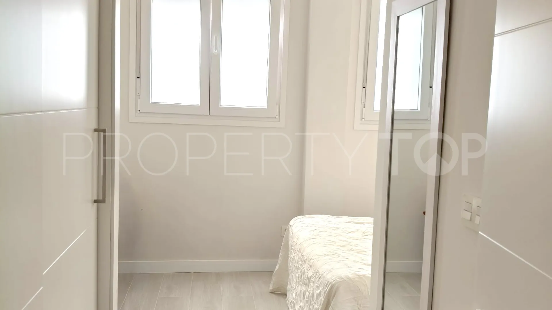 For sale 2 bedrooms duplex in Malaga