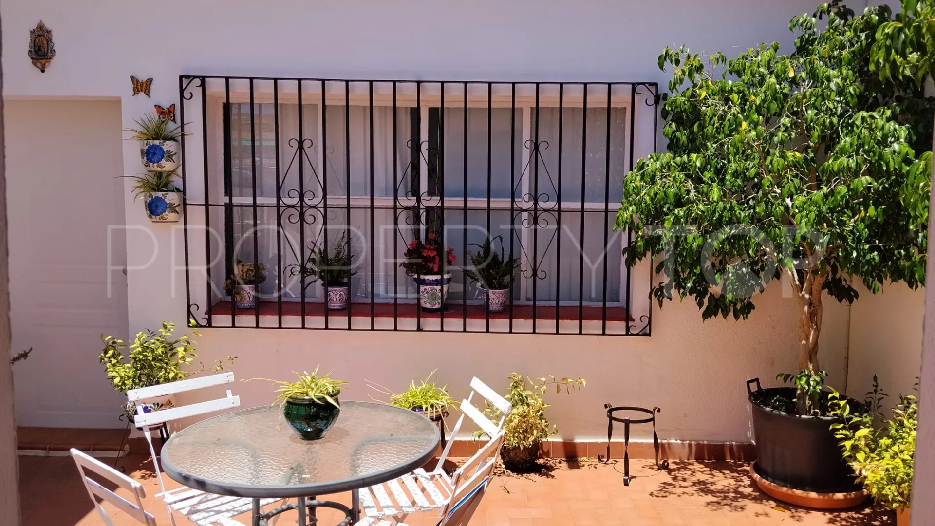 For sale apartment in Mijas Pueblo with 2 bedrooms