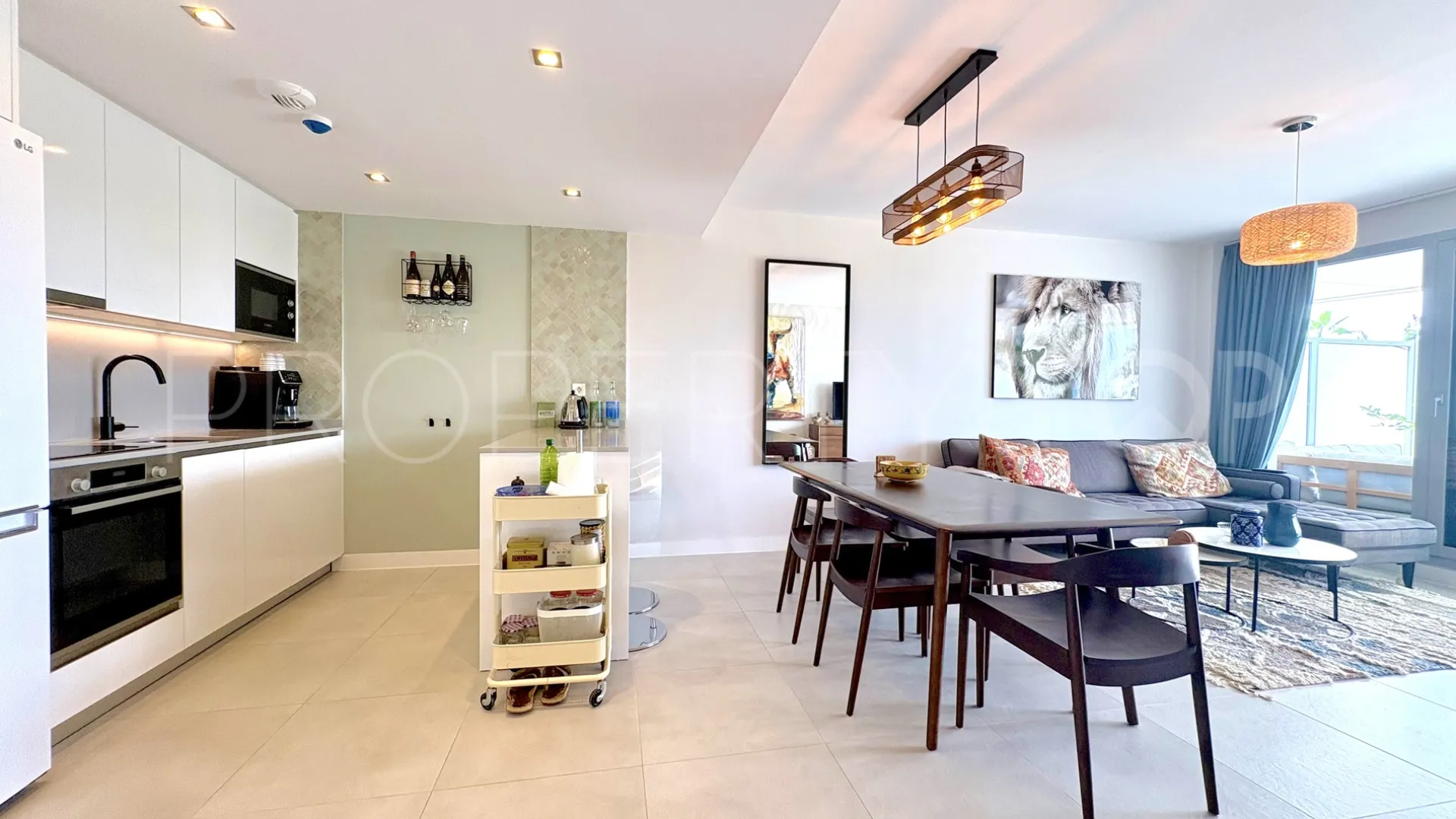 2 bedrooms ground floor apartment in El Chaparral for sale